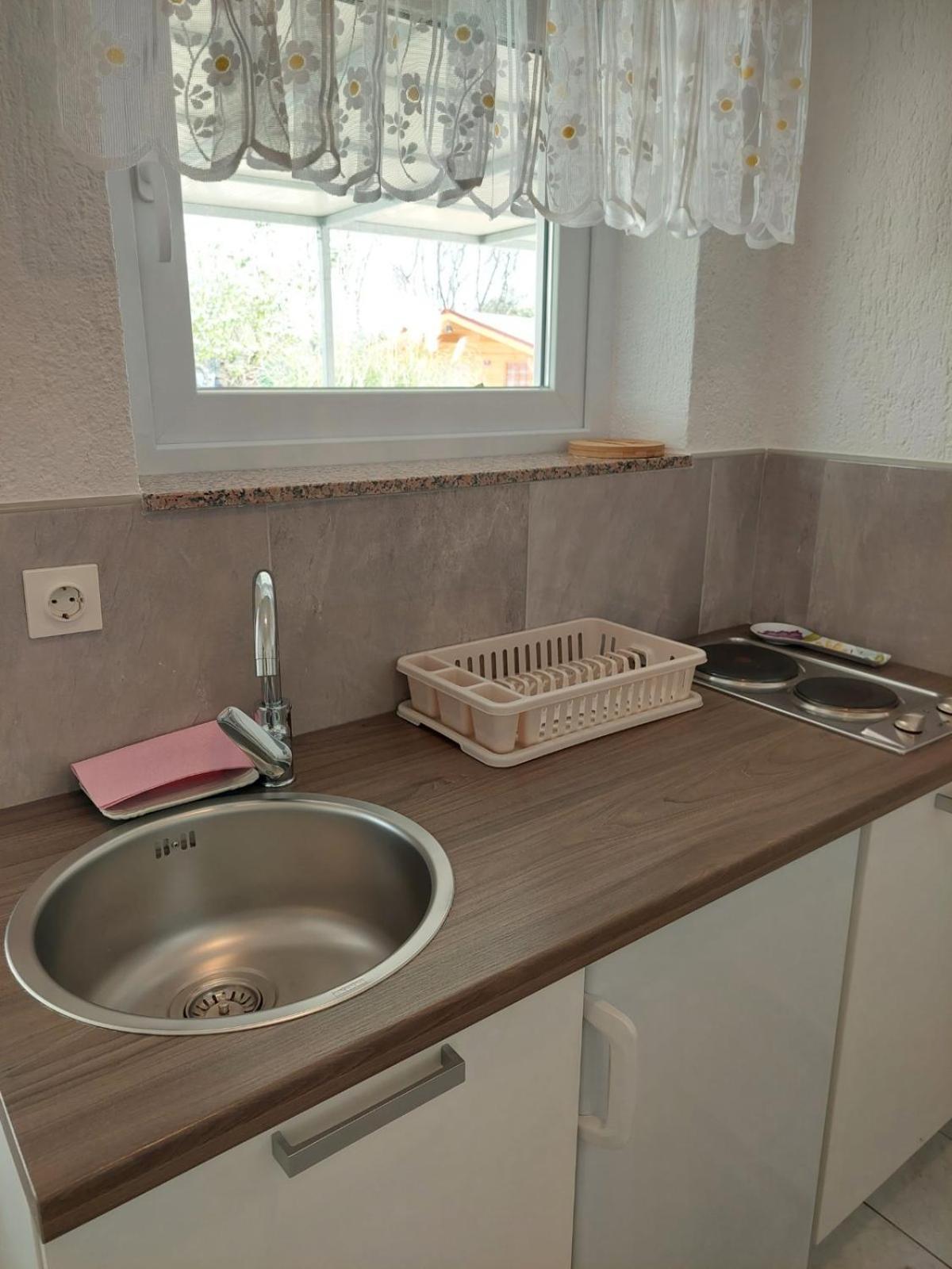 Apartments Hodanic คิร์ก ห้อง รูปภาพ